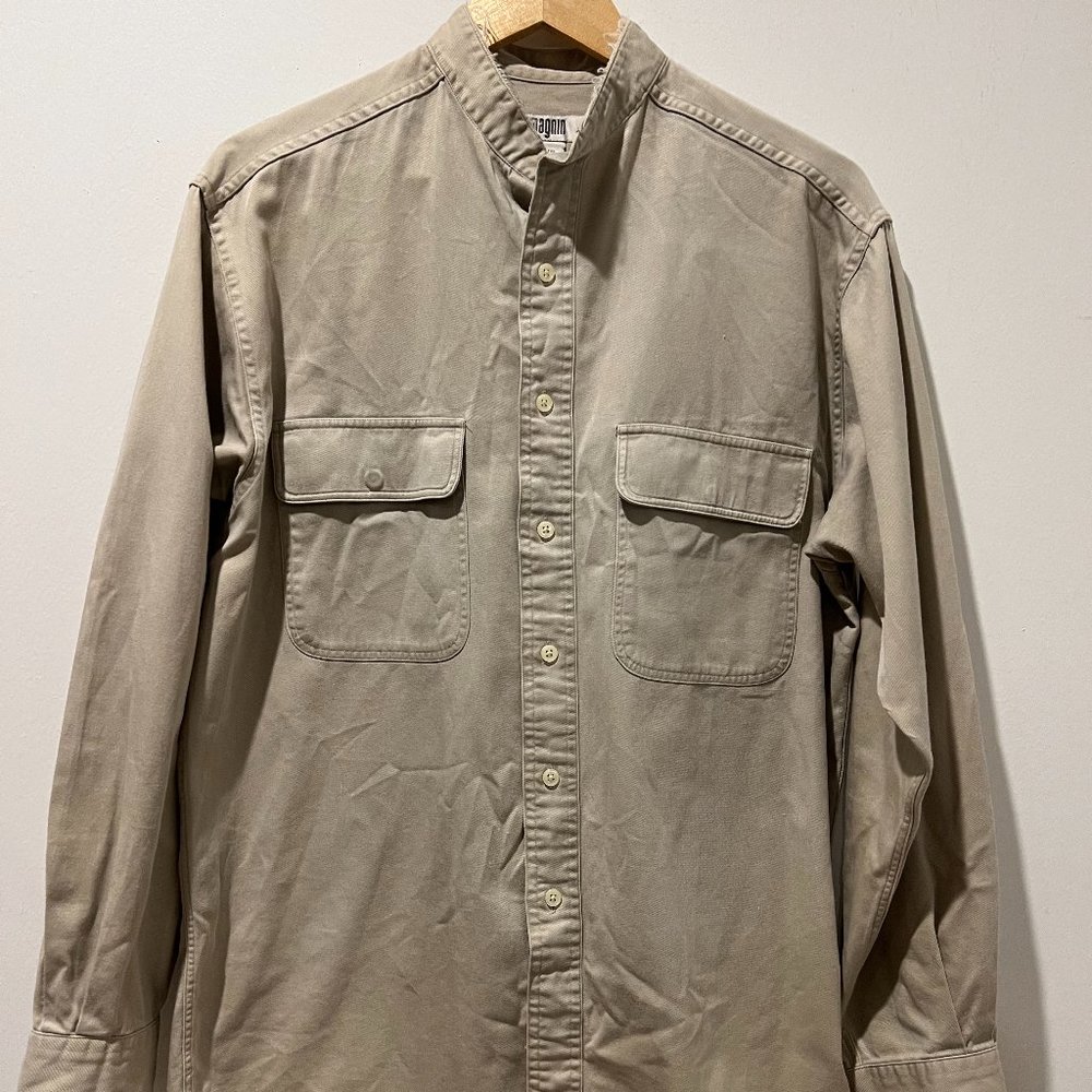 Unearthed Treasure: This Vintage Shirt Will Transport You Back in Time!